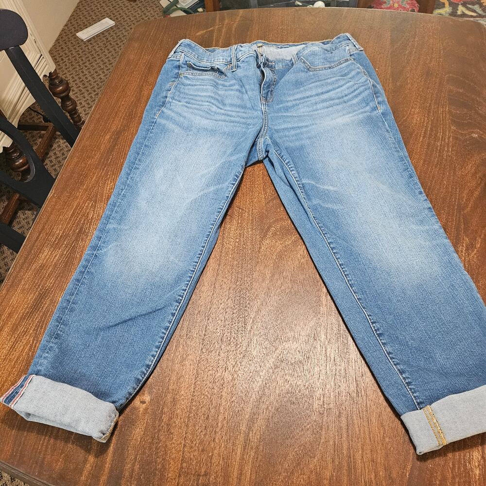 Torrid Perfect Boyfriend Ankle Jeans Size 16R Medium Wash Cuffed - Picture 1 of 5